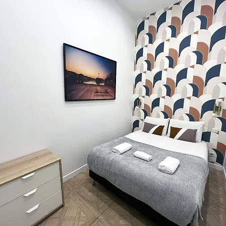 Urban Flat 66 - Pretty 3 Bedroom In