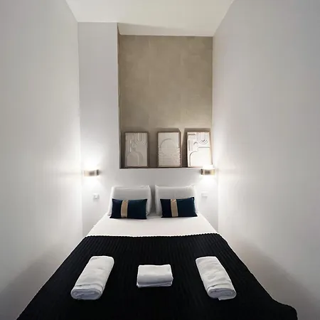 Urban Flat 66 - Pretty 3 Bedroom In *