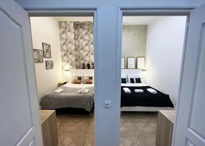 Urban Flat 66 - Pretty 3 Bedroom In