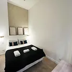 Urban Flat 66 - Pretty 3 Bedroom In Appartement
