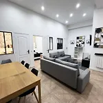 Urban Flat 66 - Pretty 3 Bedroom In * Paris